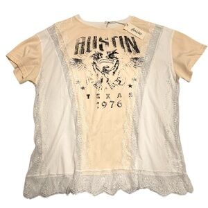 BlueVelvet Austin Texas Contrasting Lace Graphic Tee | Size L/XL